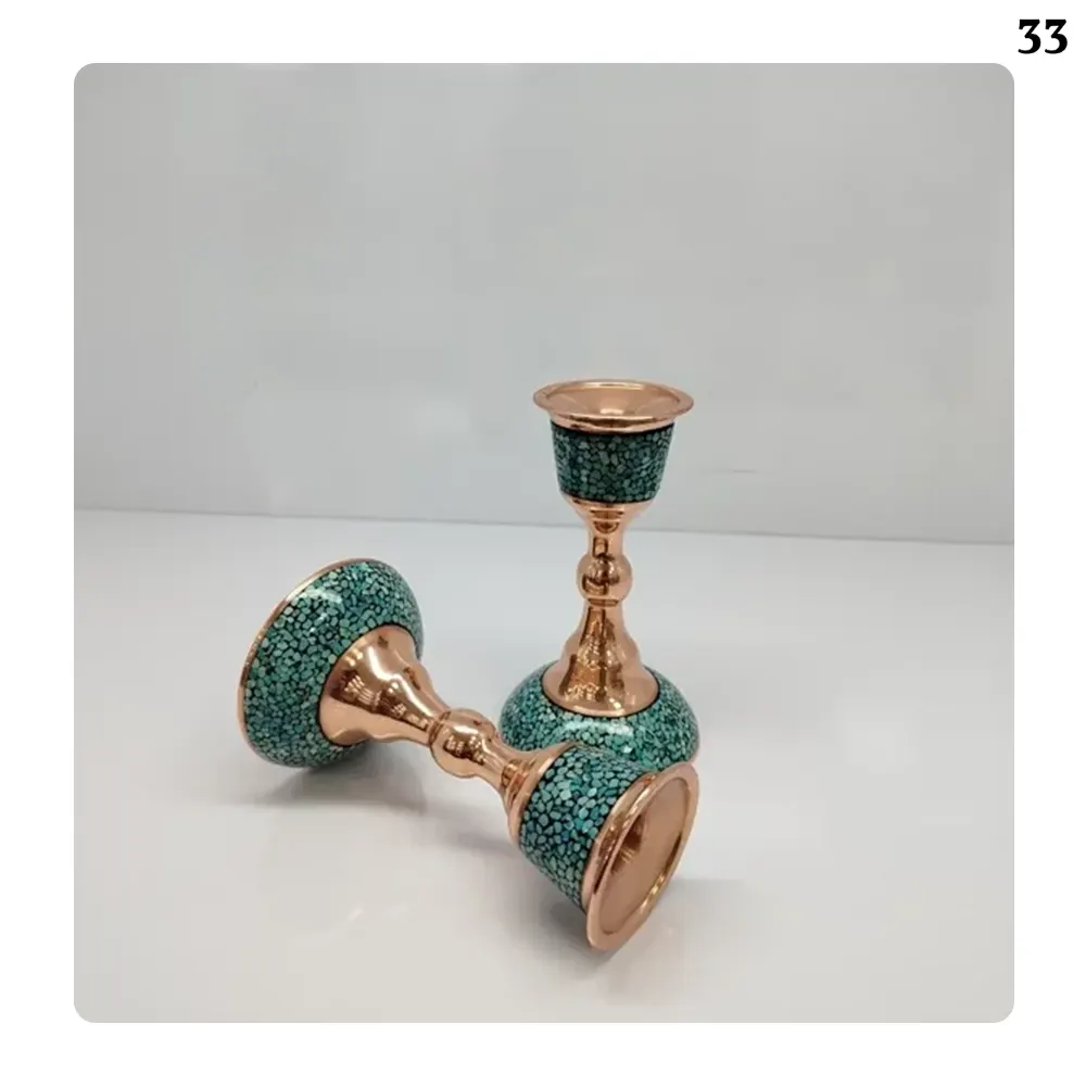 شمعدان مطعّم بالفيروز